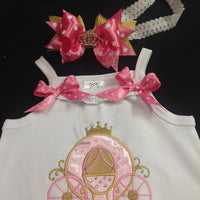 Princess carriage custom body suit, Baby girl carriage outfit, princess bubble romper, pink and gold romper outfit