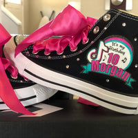 Tik Tok personalizado bling Converse para combinar con cualquier atuendo, zapatos de bebé Bling, zapatos de cumpleaños, zapatos de bebé personalizados, regalo de Baby Shower