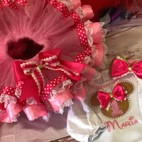 Minnie mouse hot pink and pink birthday outfit with pearls, Pink Minnie Lace Dress, Minnie Mouse Pearls and Lace Dress