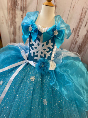 Vestido inspirado en copos de nieve, vestido del país de las maravillas de invierno, disfraz de princesa, vestido congelado, vestido de princesa para niños pequeños, disfraz de princesa azul